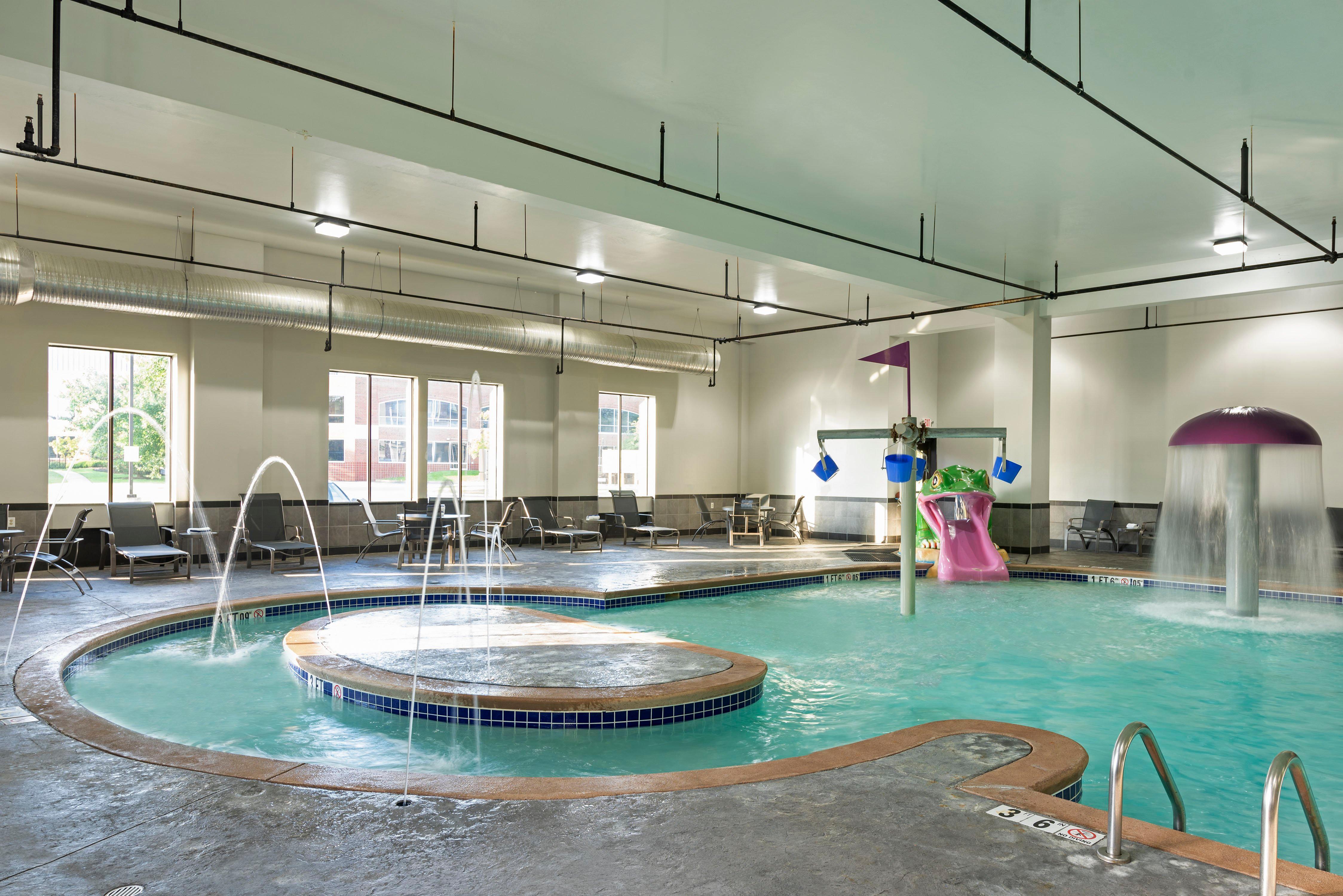 Holiday Inn Express & Suites Columbus - Polaris, An Ihg Hotel Екстериор снимка