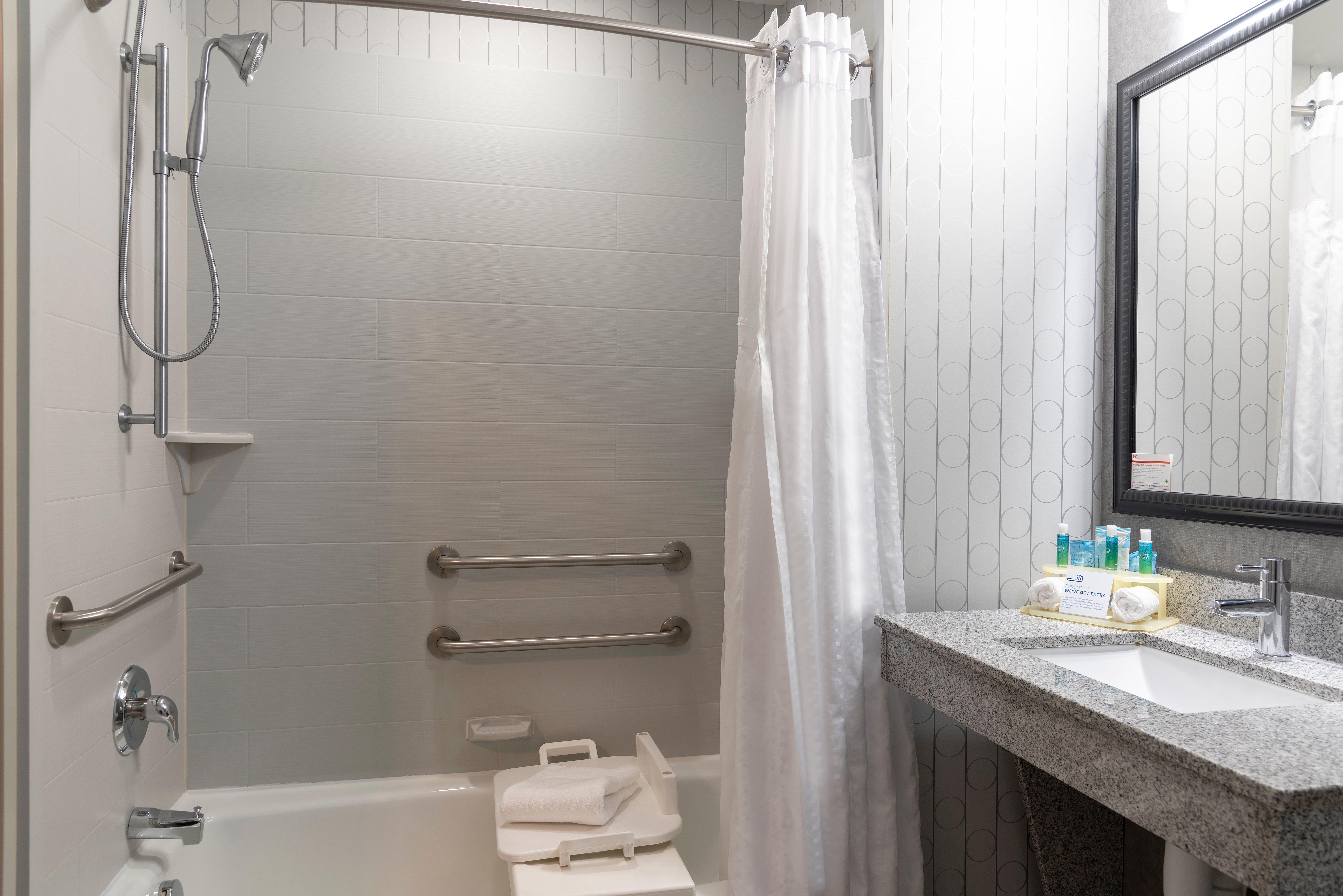 Holiday Inn Express & Suites Columbus - Polaris, An Ihg Hotel Екстериор снимка