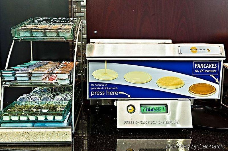 Holiday Inn Express & Suites Columbus - Polaris, An Ihg Hotel Ресторант снимка