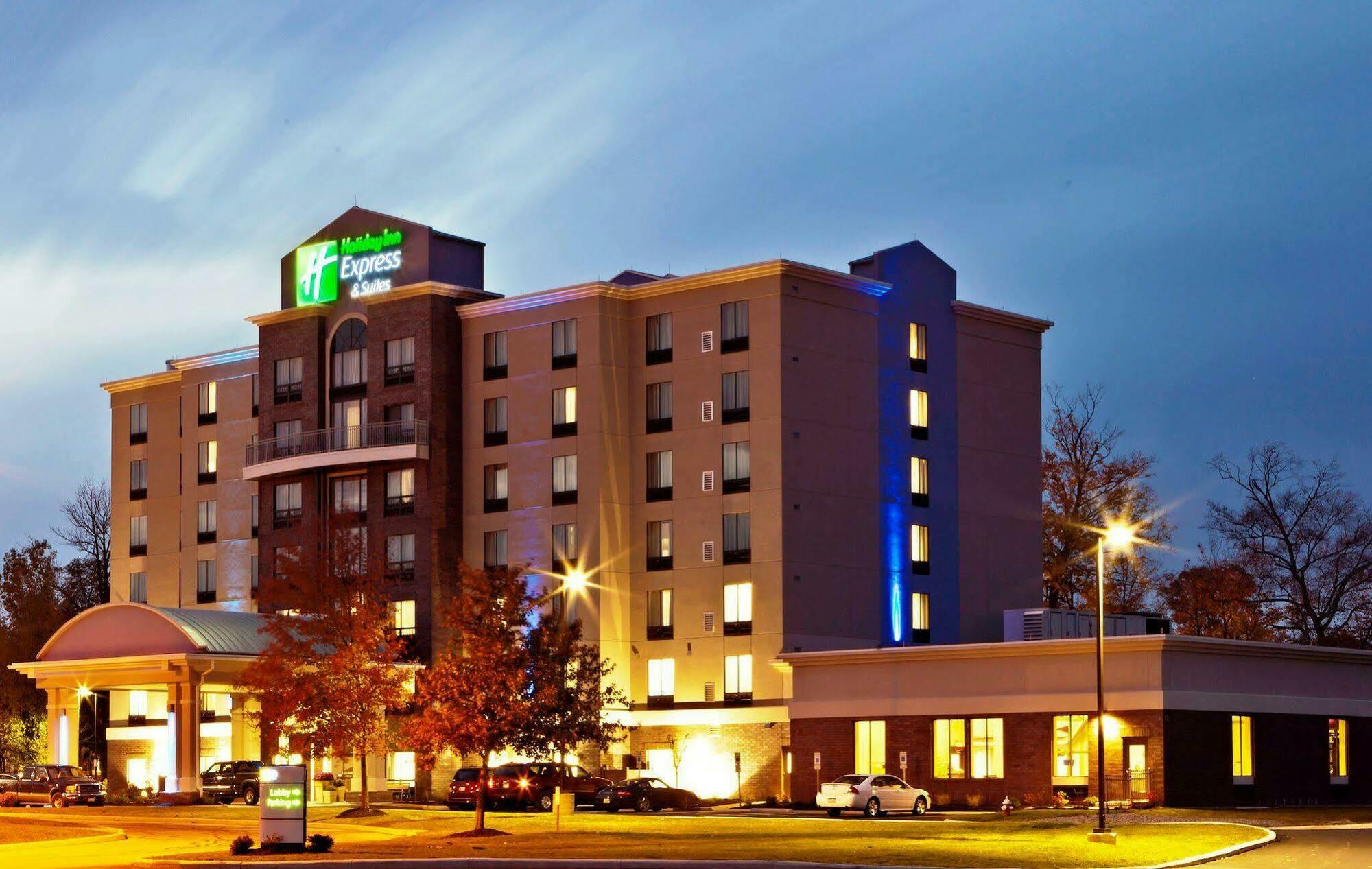 Holiday Inn Express & Suites Columbus - Polaris, An Ihg Hotel Екстериор снимка