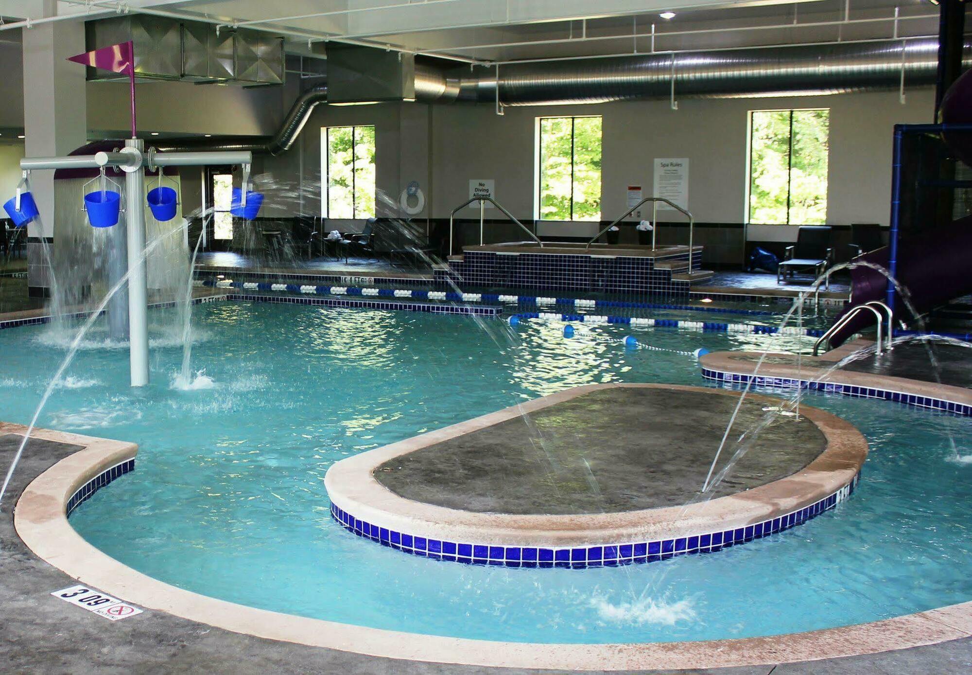 Holiday Inn Express & Suites Columbus - Polaris, An Ihg Hotel Екстериор снимка
